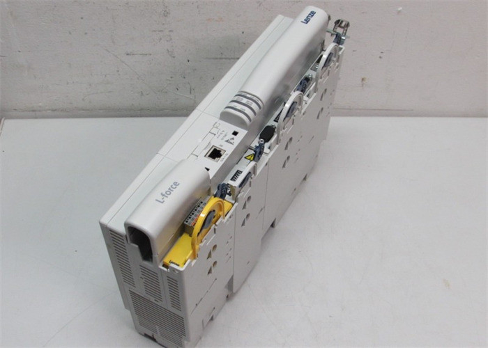 Lenze E94AMHE0074 SERVO DRIVE INPUT VOLTAGE 3 PHASE 325/565/705VDC