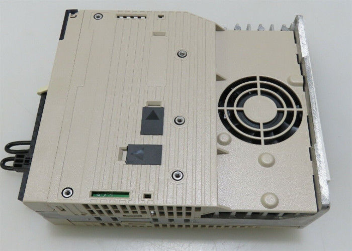 Yaskawa Brand New SGDV-3R8A01A AC Servo Drives In Original Box