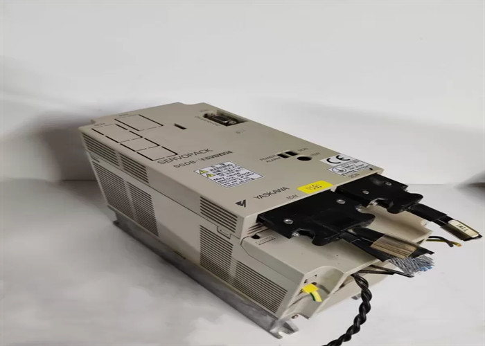 Yaskawa SGDB-15VDY104 Three Phase Servo Drive Sigma Series 10A Closed Loop Control