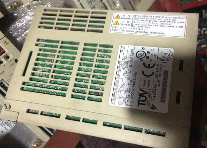 Yaskawa SGDM-01ADA-RY5 Servopack Servo Amplifier Sigma II 100 W Torque Control