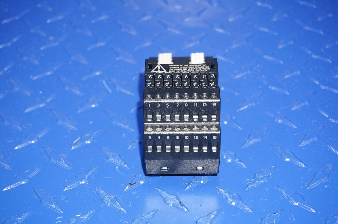 KJ4006X1-BC1 Emerson Terminal Block Fused 8 Channel 250VAC 2AMP