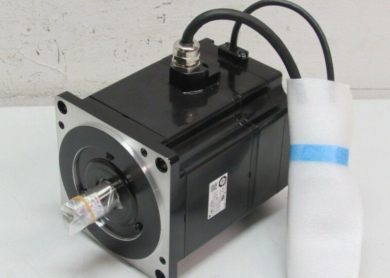 YASKAWA SGMEV-15D3A6C 1500W  AC MOTOR SIGMA-5 4.5AMP 400V 3PHASE 20-bit Absolute