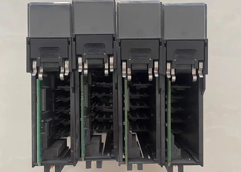 Honeywell TC-IXL061 TDC 3000 Experion LS I/O Module 6 Channels Plus 1 Cold Junction Channel