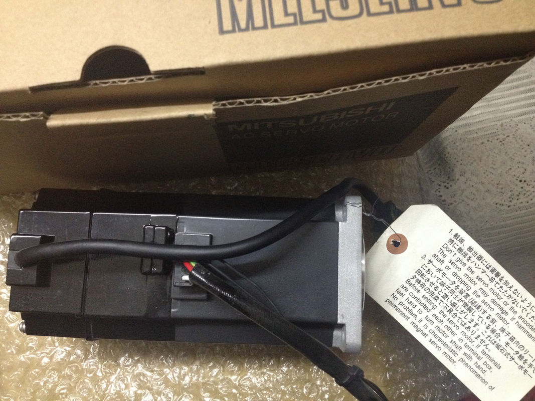 Low Inertia 750W Three Phase AC Servo Motor Mitsubishi HCKFS73