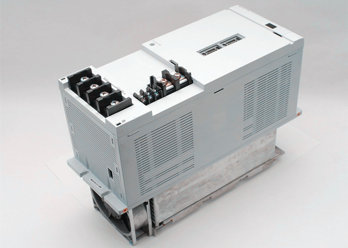 Mitsubishi MDS Melsec SERVO POWER SUPPLY MDSBCV300 30.0KW Electric