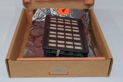IIADP02R DISPLAY PANEL ANNUNCIATOR OIS 100% New Original HMI Touch Screen