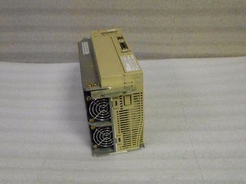 New ServoPack Yaskawa  3 Phase Input 200-230v Servo Motor Driver 2KW SGDM-20AD-RY1