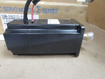 New in box Yaskawa Industrial Electric  Ac Servo Motor 200V 400W SGM-04U312-Y1