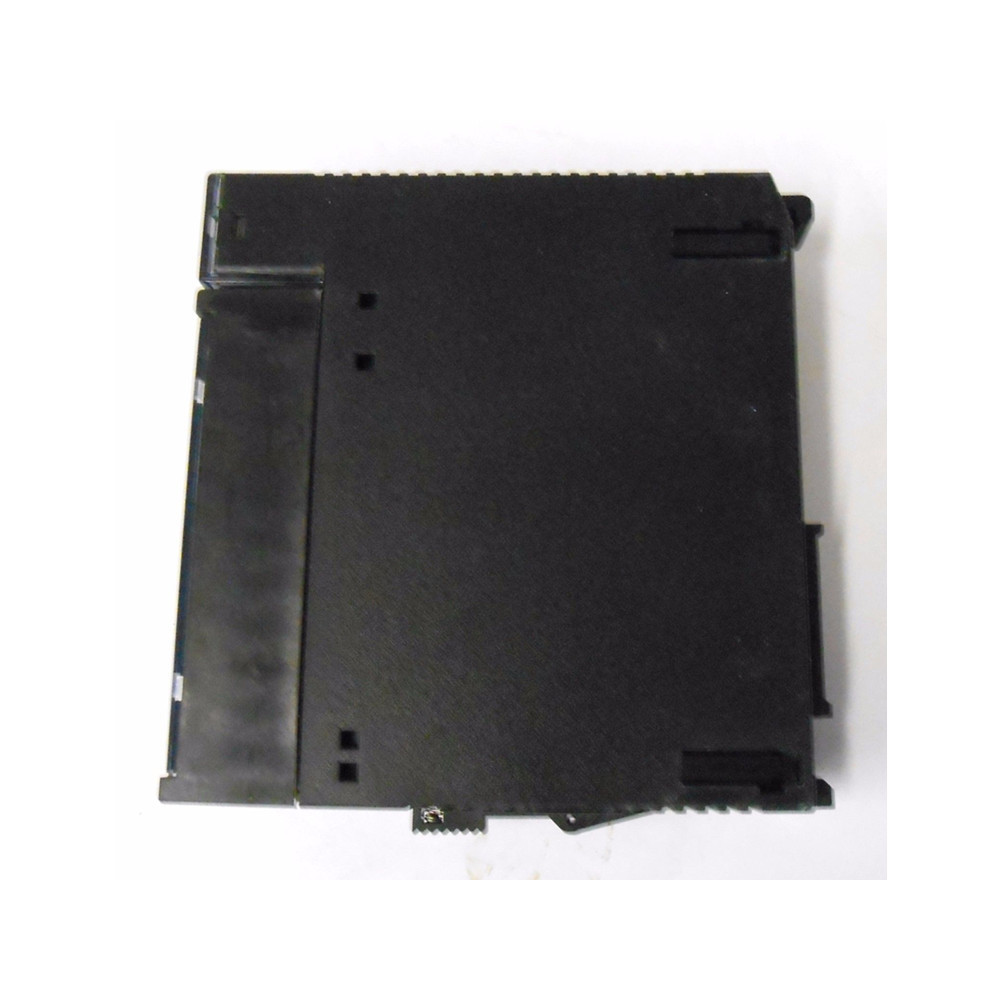 120 VAC Isolated, 16 points GE IC200MDL243 VersaMax Discrete Input Module