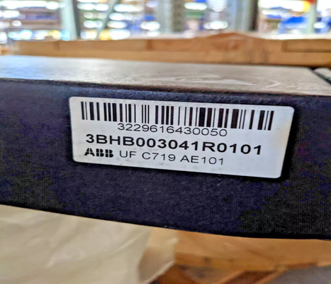 ABB UFC719AE01 Wide-Temperature Digital I O Module Module 3BHB003041R0101, -20°C To +60°C