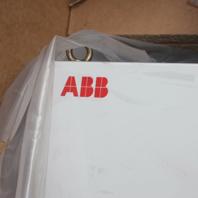 3ADT218365R0004 DCB505-1503-61-0000000-T06102010 new original, 50~60 HZ, 1650 A, 3~600V, 700 V dc of ABB. 0